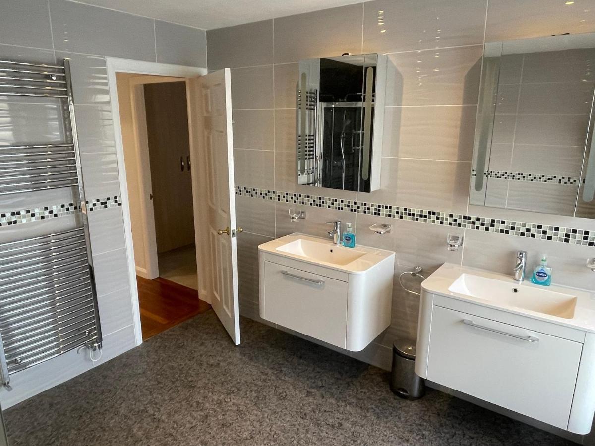 'Sounion' - Fabulous, Spacious Modern House With Large Private Garden In Leafy Lytham Lytham St Annes Kültér fotó
